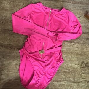 NWOT Michael Kors hot pink zip up with belt bathing suit size 6